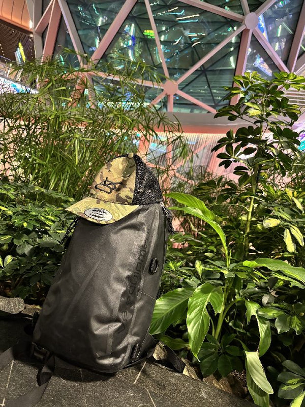 Sac V8 et casquette en voyage, photo de Johanne S.