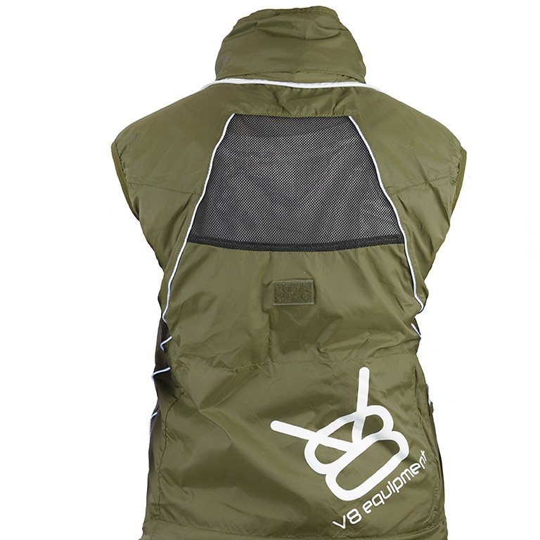 Veste coupe vent à capuche sans manche